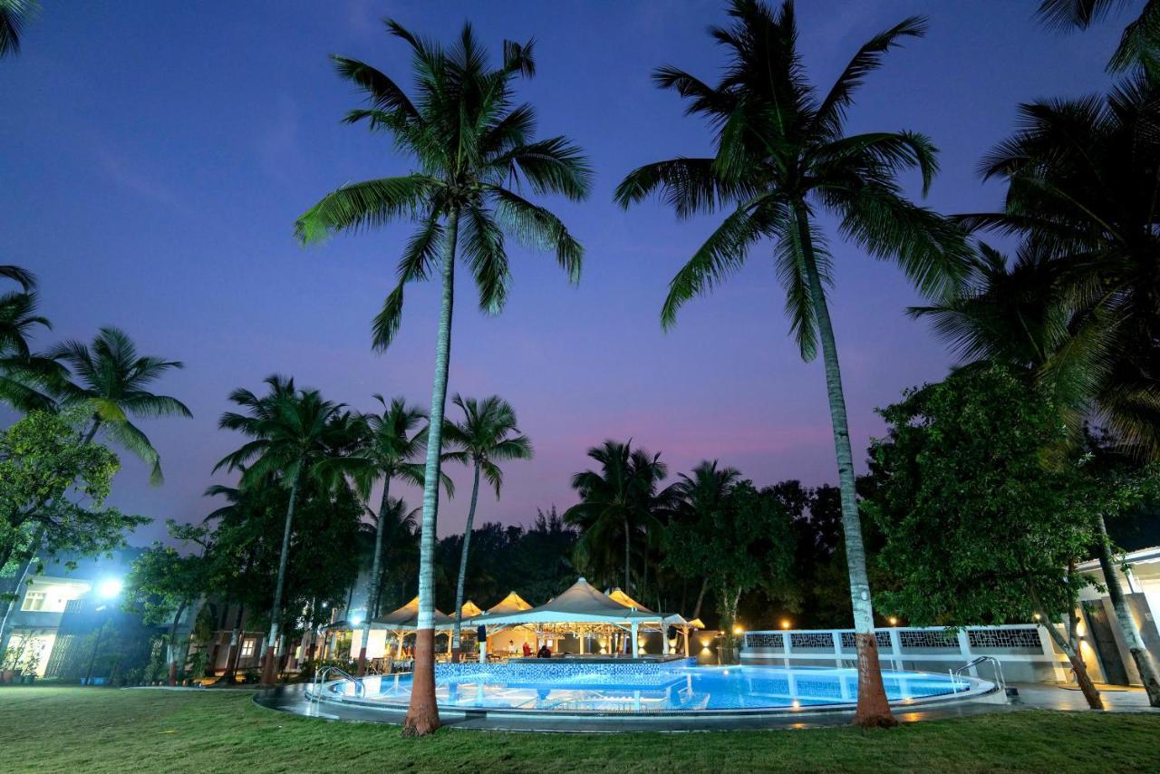 Gold Beach Villa Daman Luaran gambar