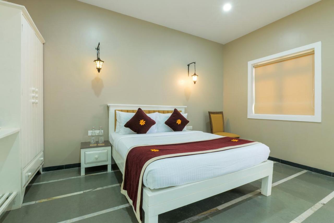 Gold Beach Villa Daman Luaran gambar
