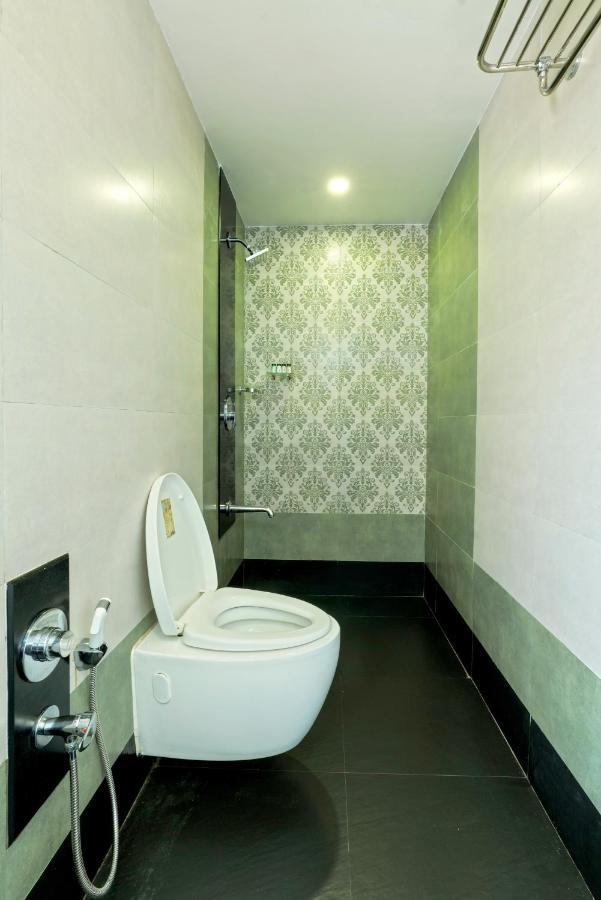 Gold Beach Villa Daman Luaran gambar